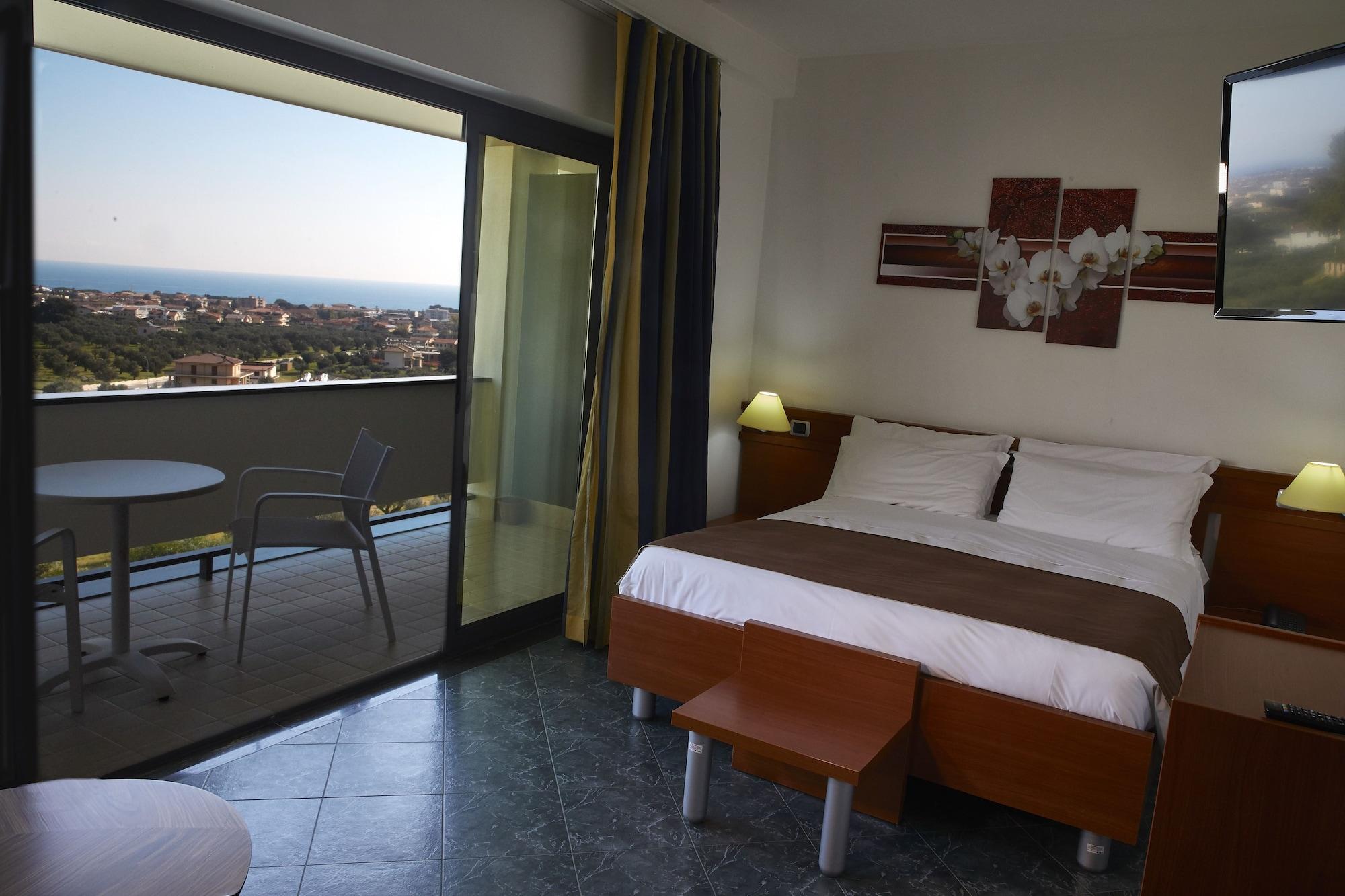 Park Hotel Mirabeau Montepaone Exterior foto